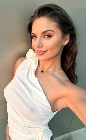 Bella